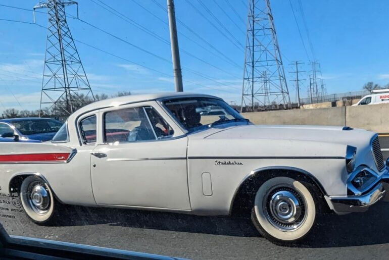 [Studebaker Silver Hawk] rocking some white walls