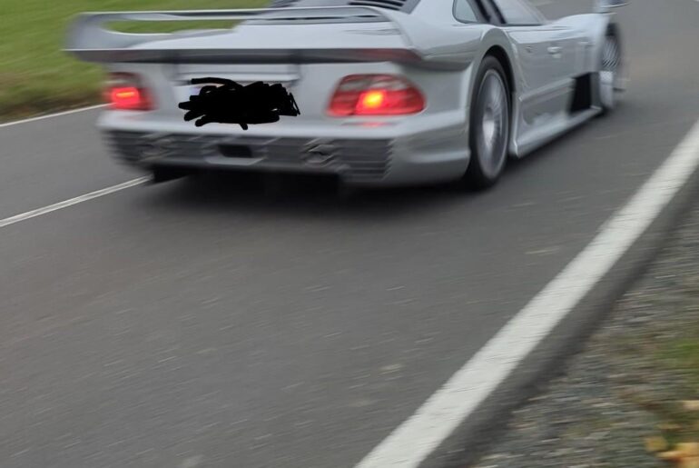 1 of 25 [CLK GTR]