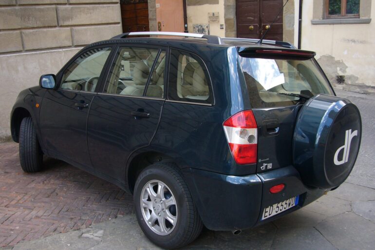 DR 5, Official Car of?