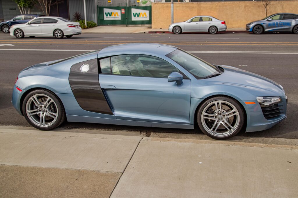 Seen this [Audi R8 Type 42] while out for a mosey