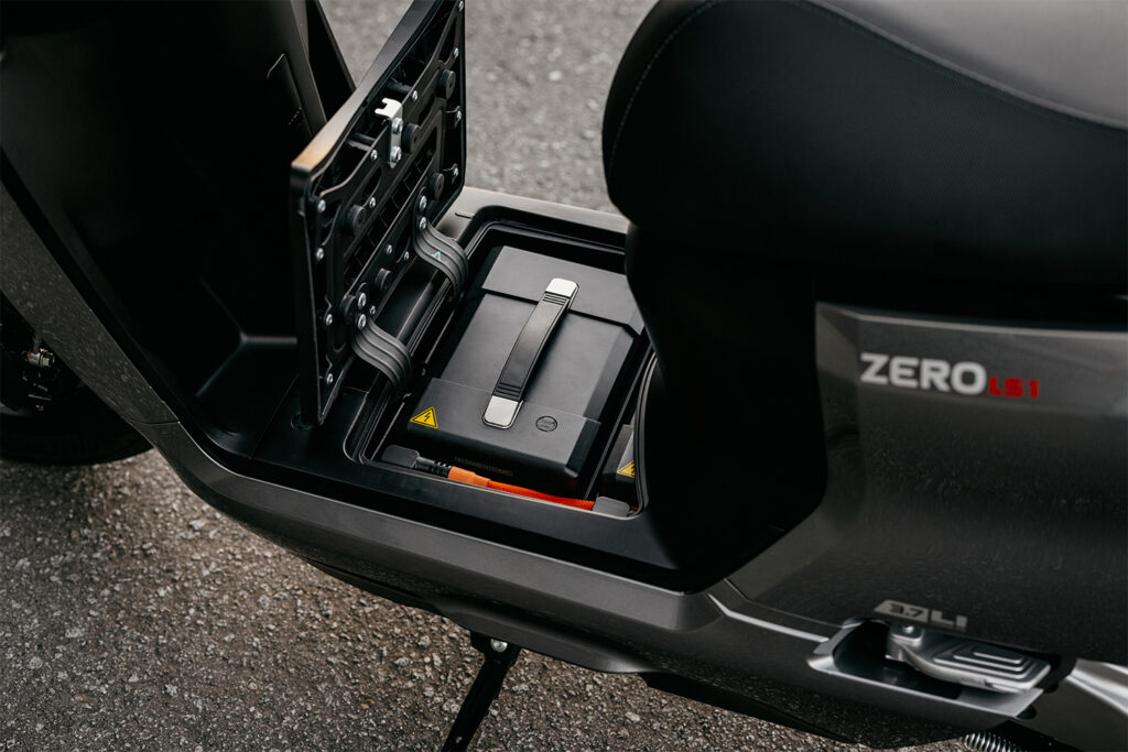 Zero LS1 Test Review - THE PACK - Electric Motorcycle News