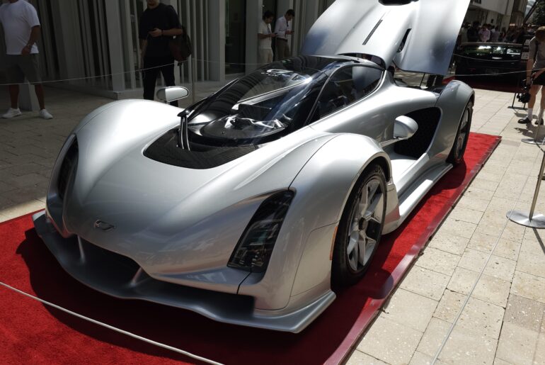 2025 Czinger 21C V Max [8160 x 4592]