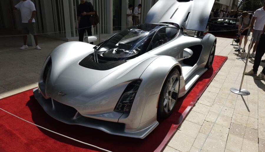 2025 Czinger 21C V Max [8160 x 4592]