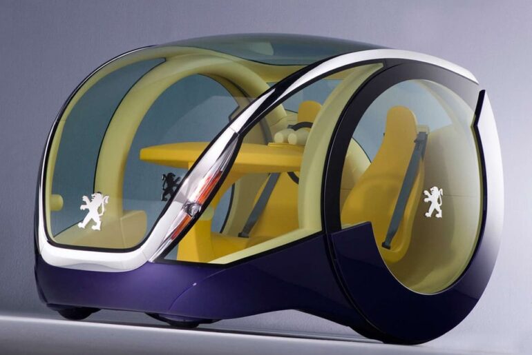 The 2005 Peugeot Moovie Concept Car