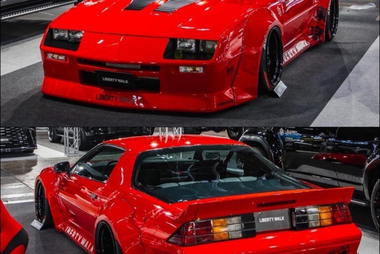 Liberty Works Camaro IROC-Z [3264x3264]