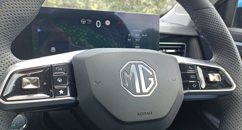 MG HS Essence Super Hybrid steering wheel with MG octagon