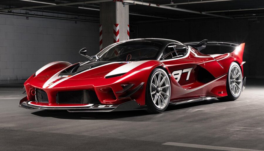 2018 Ferrari FXX-K Evo [1639×2048]