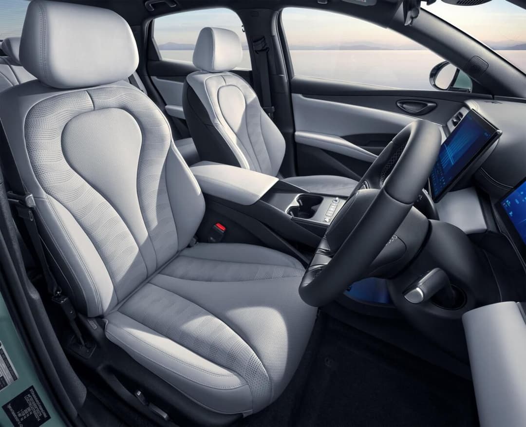 BYD Seal 6 interior showing 12.8-inch touchscreen and digital instrument cluster