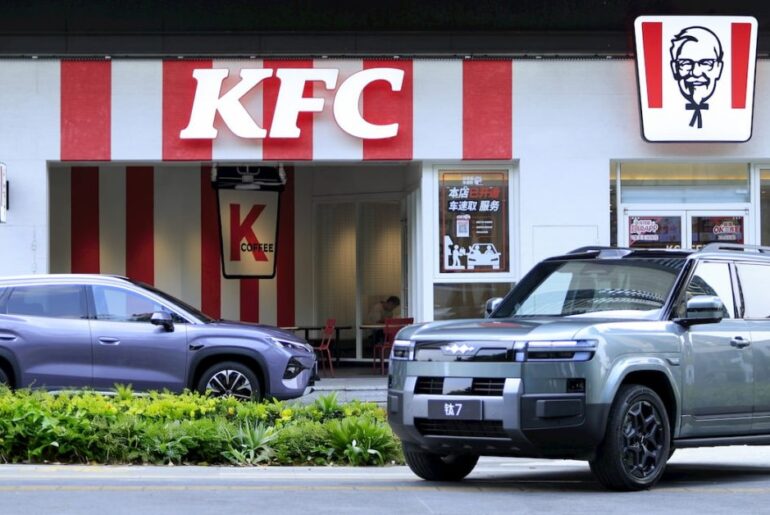 BYD teams up with fast food giant to offer 9 minute EV charging