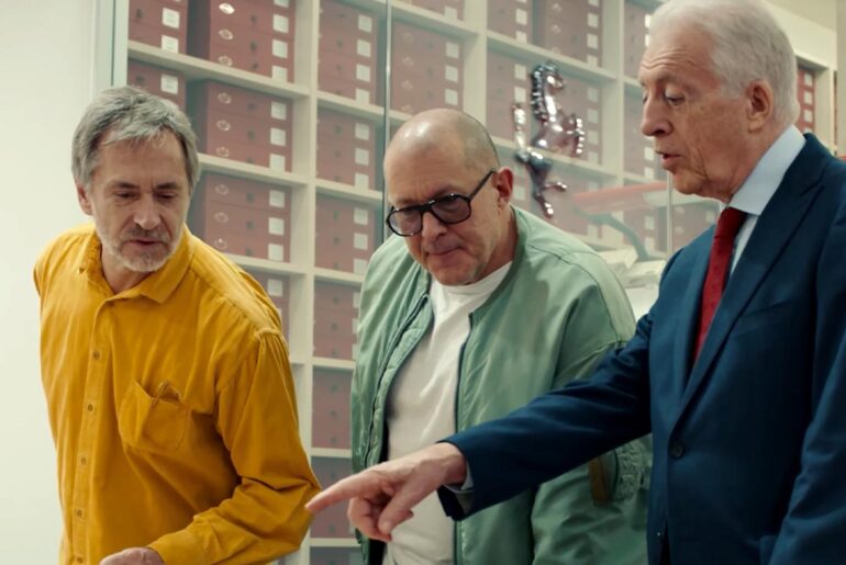 iPhone designer spends 5 years at Ferrari and concludes: no touchscreen in an electric car "it doesn't make sense"