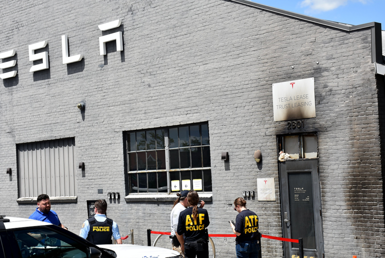 Tesla sales office in New Orleans hit with Molotov cocktail attack