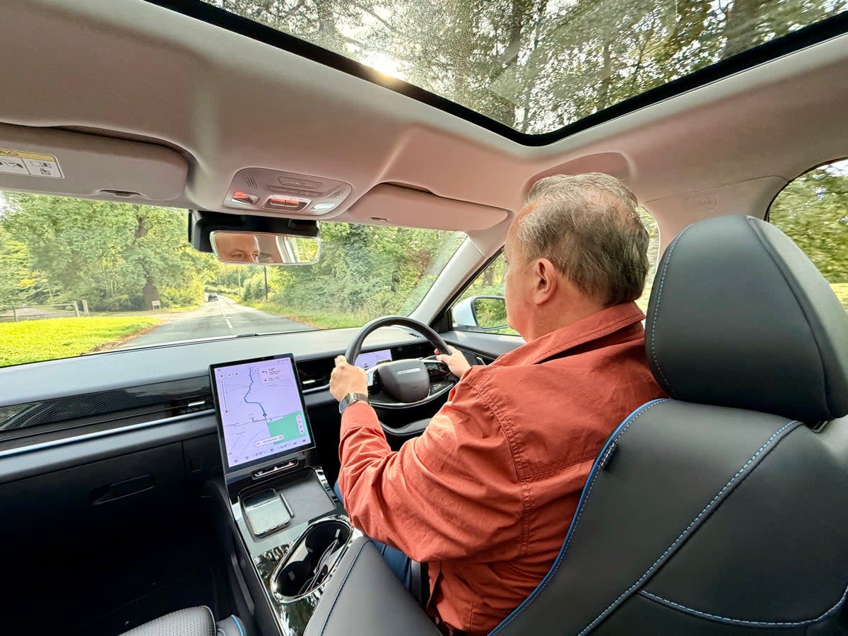 Steve Fowler behind the wheel of the Jaecoo 5 (Steve Fowler)