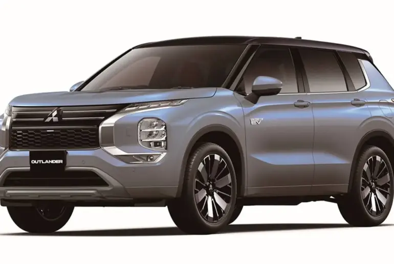 Mitsubishi Outlander PHEV leads Japan's plug-in hybrid sales for 2025 fiscal year