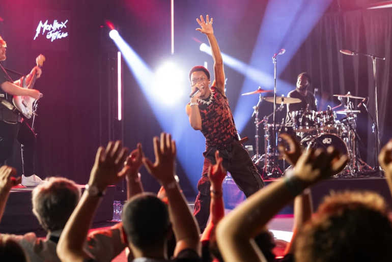 Lawyers for singer D4vd say he didn’t kill 14-year-old girl after his arrest