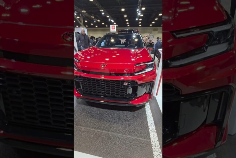 2026 Toyota GR Rav4 PLUG-IN HYBRID