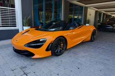 Nice [McLaren 720s] parked outside my hotel in South Florida.