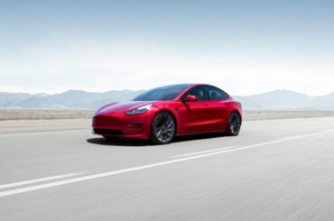 Will Tesla (TSLA) Make a Comeback in 2026?