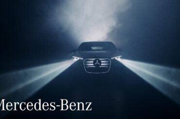 Somi uncovers the all-new electric Mercedes-Benz C-Class in Seoul!