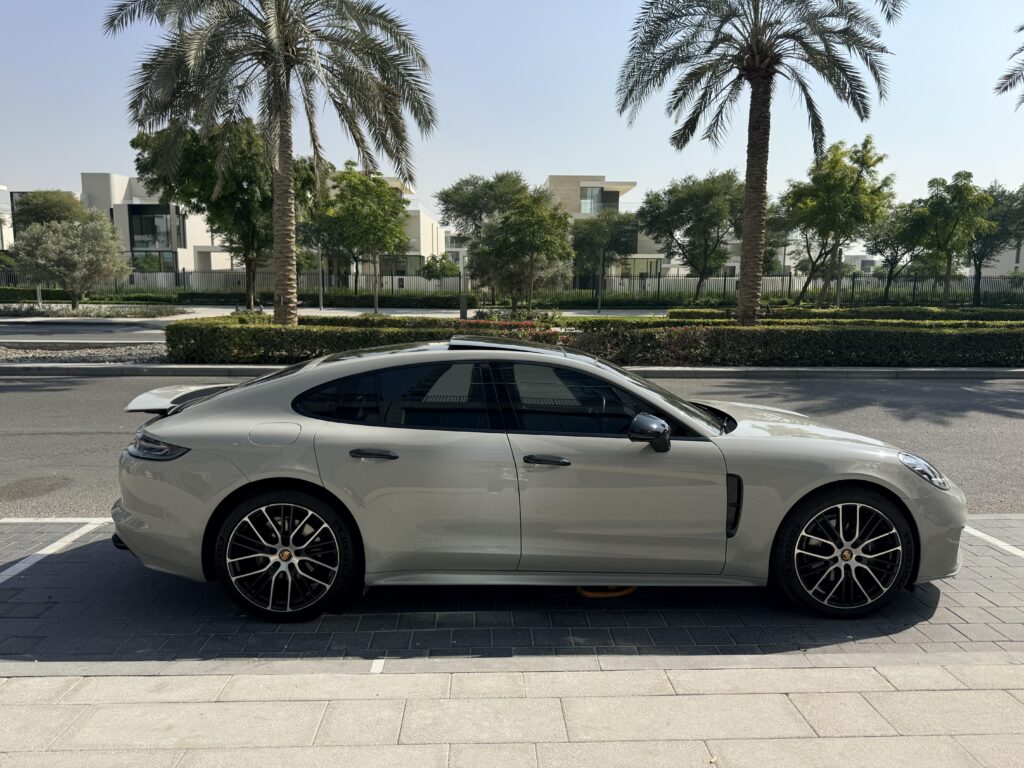 2023 Porsche Panamera Platinum Edition [5712x4284]