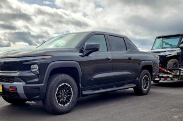 GM suspends next-gen electric truck indefinitely as it retreats to gas