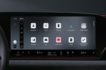 Change lanes with ease with adaptive cruise assist plus