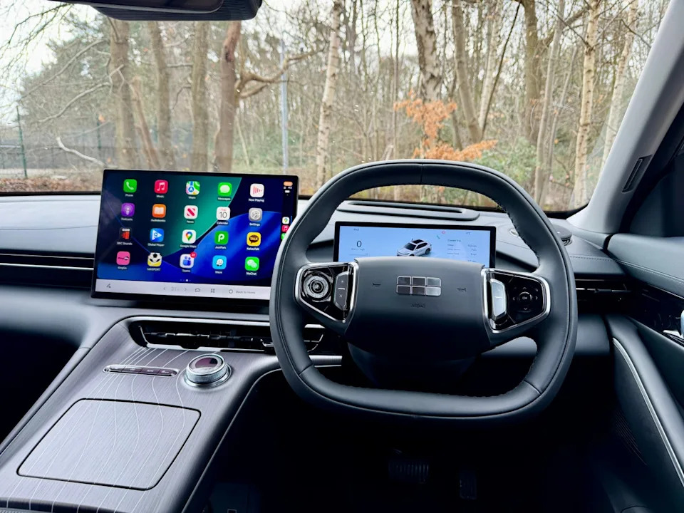 The Geely Starray interior blends quality and usable tech (Steve Fowler)