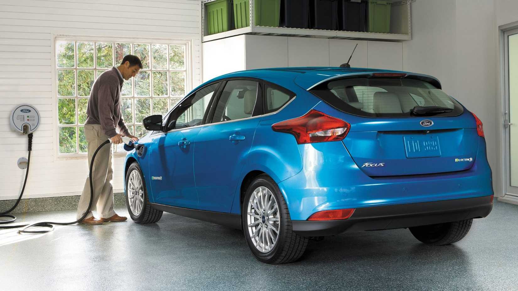 2012 - 2018 Ford Focus Electric
