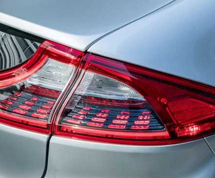 Silver 2017 Hyundai Ioniq Electric rear light