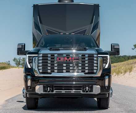 2024-gmc-sierra-3500-hd-denali-042 copy