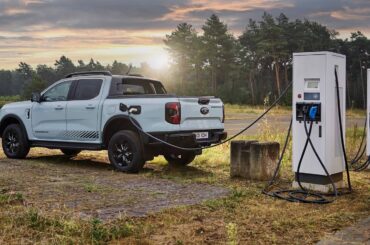 The Plug-In Hybrid Truck Merges Combustion Power With Electric Efficiency