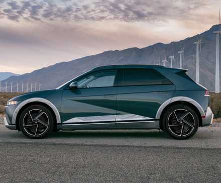 Side profile shot of a 2025 Hyundai Ioniq 5 Limited