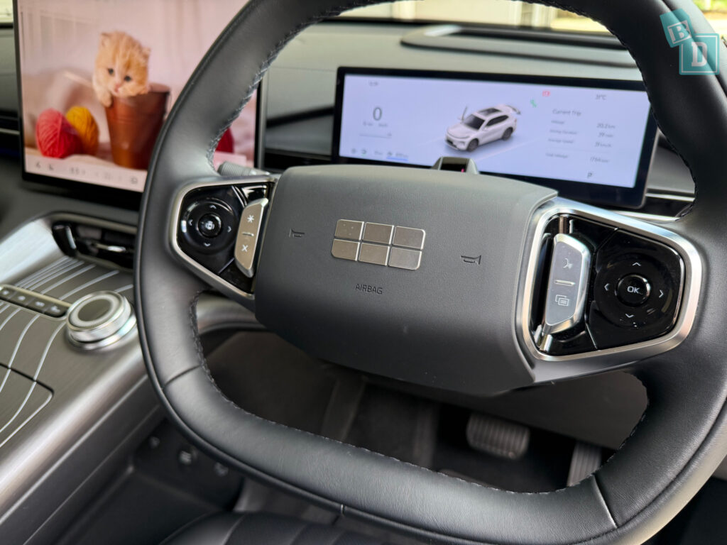 2026 Geely Starray EM-i Inspire exterior rear view