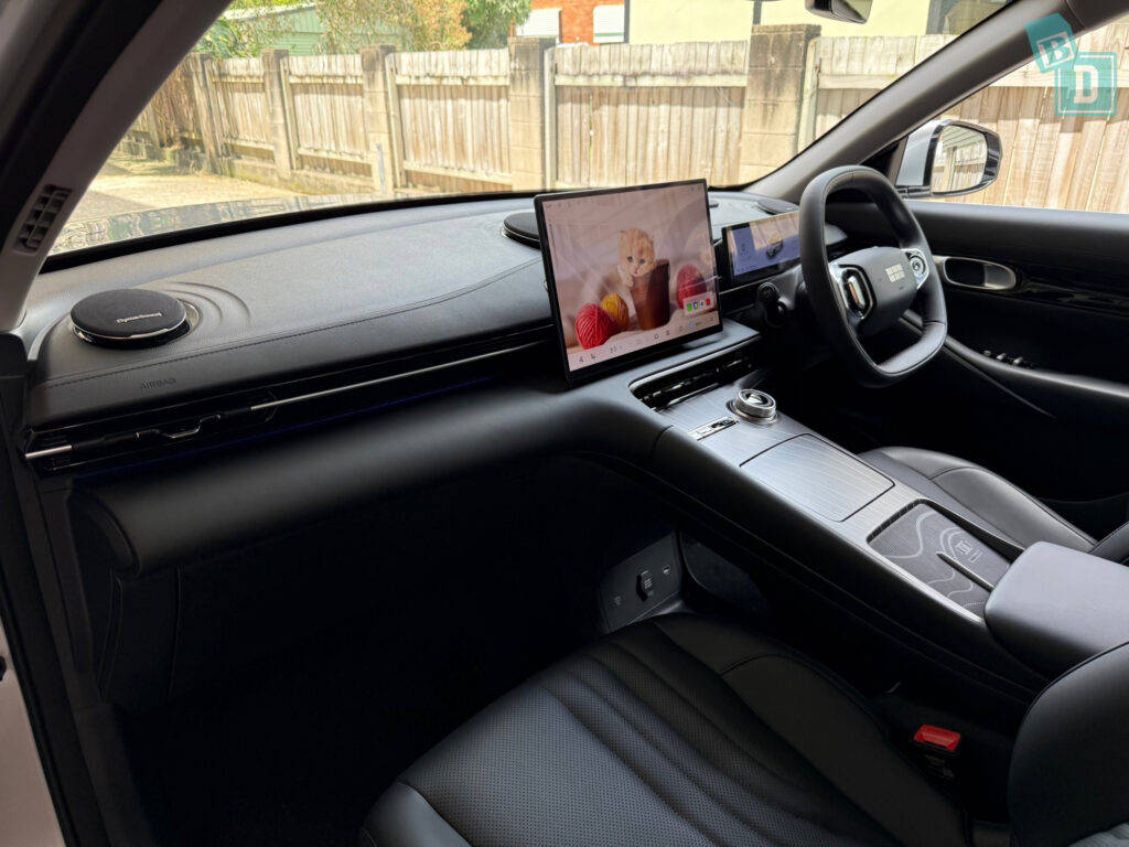 2026 Geely Starray EM-i Inspire front interior and dashboard design