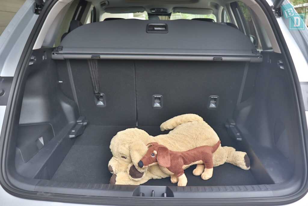 2026 Geely Starray EM-i Inspire boot space for dogs with two rows of seats in use