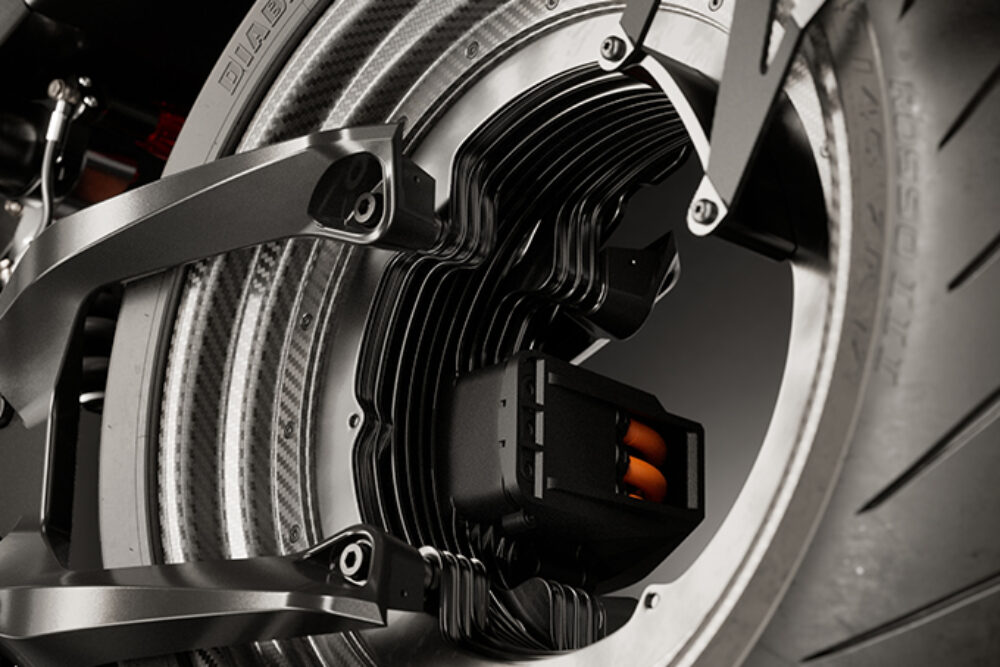 2026 Verge TS Pro Motorcycle 04