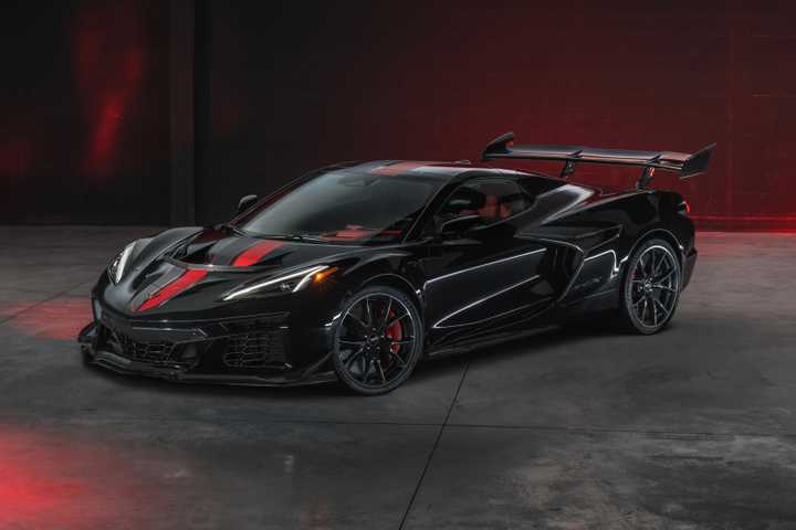 2026 Corvette ZR1X Exterior Black Front Angle
