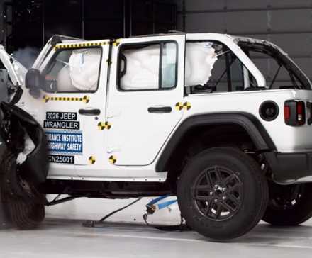 2026 Jeep Wrangler Crash Test Close