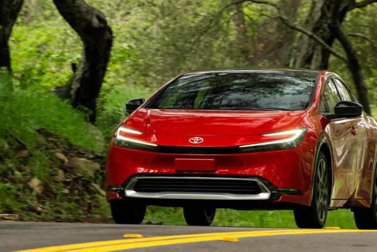 5 Hybrids That Hit 50 MPG And Still Feel Fast On The Highway