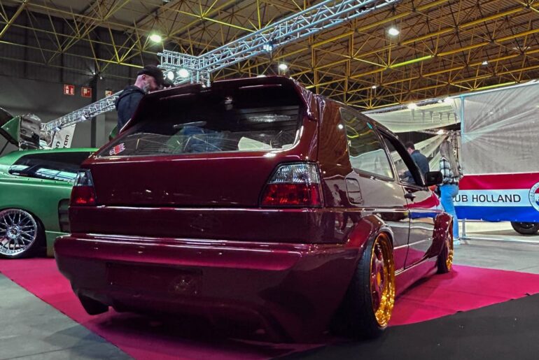 GR8 a indoor carshow in Belgium