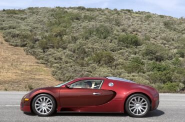 [Bugatti Veyron]