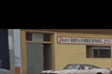 Saw this 1969 Oldsmobile in the background of The Seven Ups (1976) that I suspected might be a 442 Sports Coupe
