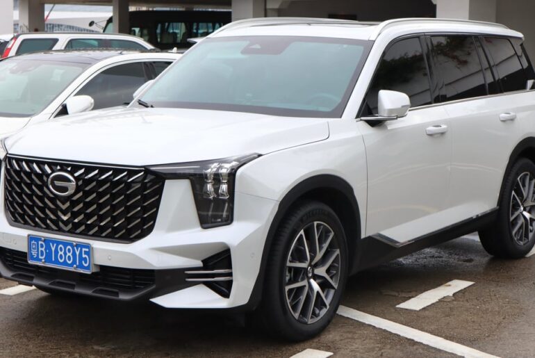 GAC GS8. the official suv of....