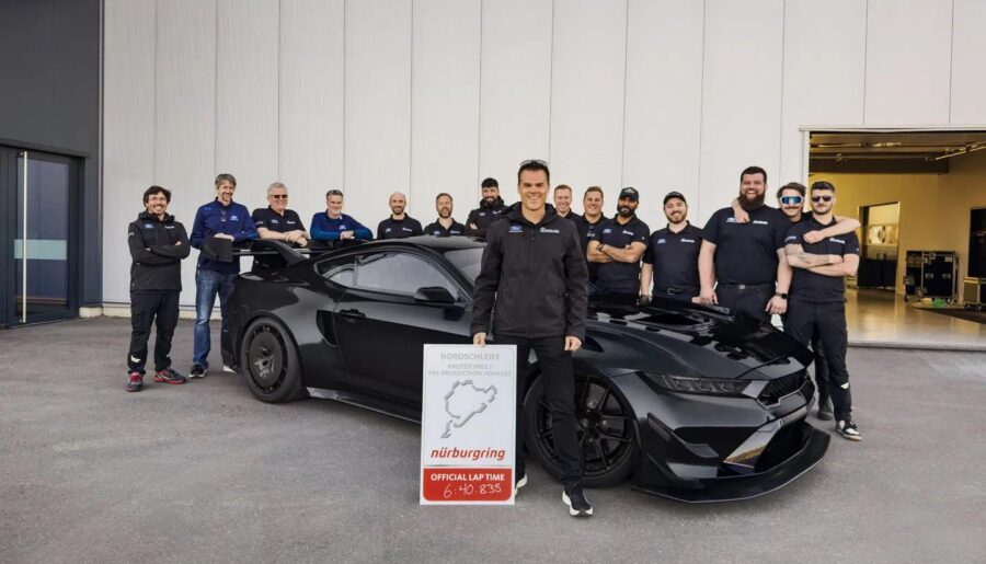 The new Ford Mustang GTD Competition absolutely dismantles the Manthey Porsche 911 GT3 RS with a new 6:40 lap time – and Ford makes sure everyone notices by dropping the time just two hours later the same day. A calculated public humiliation, nothing less. [1440×960]