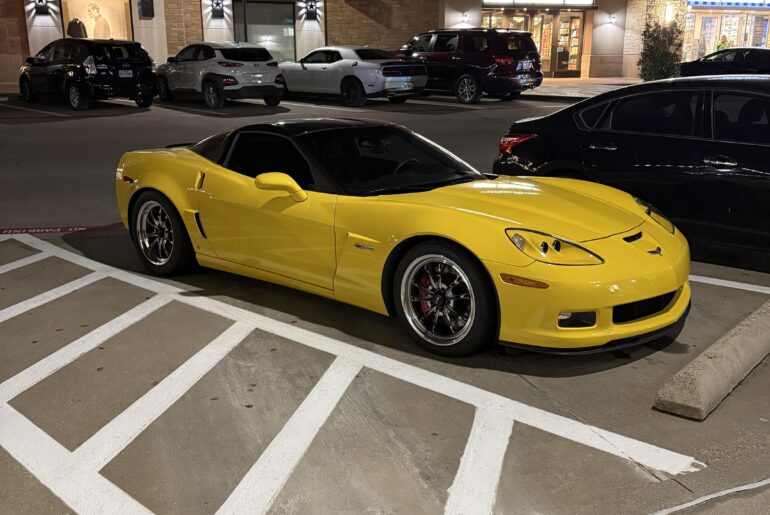 Debating new wheel and tire setup on my C6. Running weld wheels but I love CCW classics. Yall drop a pic of your favorite C6 wheels 👌