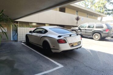spotted this [Bentley Continental GT3R] a couple of days back. 1 of 300 total, only 99 of those here in the US.