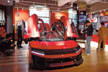 Luxury sports car brands rev up China biz