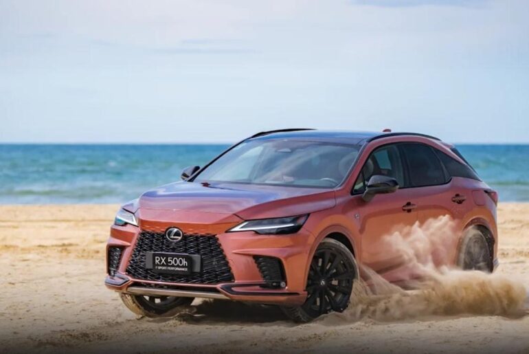 9 Luxury SUVs That Are Fast and Fuel-Efficient