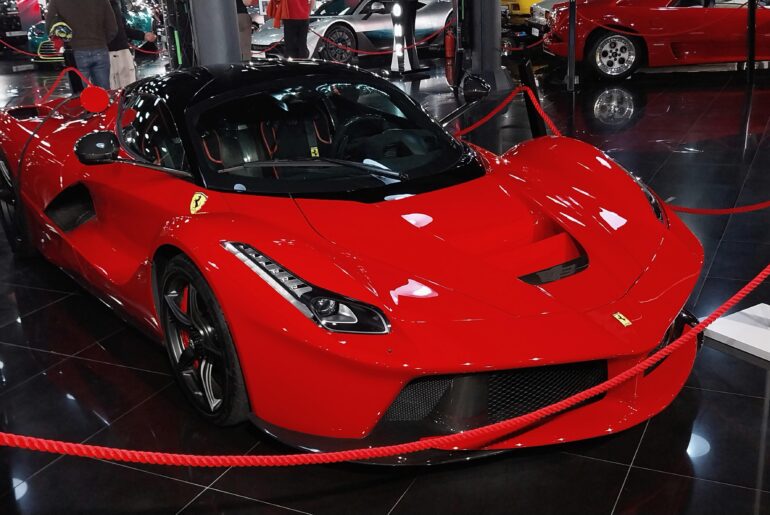 LaFerrari in a private collection in Romania (that everyone can visit) [5388x2380]