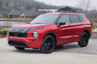 Nissan to Pull Plug on Rogue PHEV After Just One Year