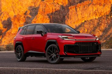 Top 10 Plug-in Hybrids With the Longest EV Range in 2026